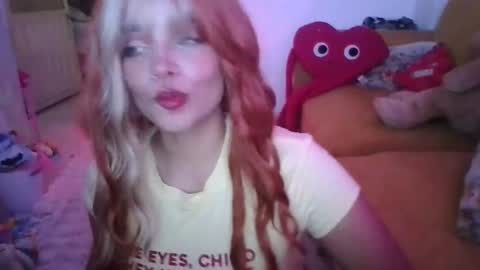 Snapshot of olivia_fox69 chatting on 08-02-26, 12:31 OLIVIA online show from 08-02-26, 12:31