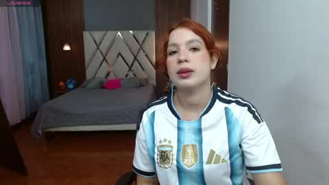 Snapshot of olivia_jass01 chatting on 06-06-26, 11:59 olivia_jass01 online show from 06-06-26, 11:59