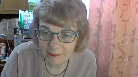 Olivia Mia online show from 04-06-26, 06:36