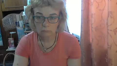 Olivia Mia online show from 06-06-26, 10:09