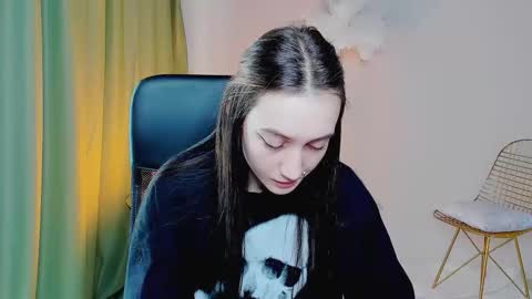 Snapshot of olivia_norton_ chatting on 09-17-25, 01:24 olivia_norton_ online show from 09-17-25, 01:24