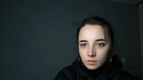 Snapshot of olivia_oliv chatting on 11-23-25, 05:46 Olivia online show from 11-23-25, 05:46