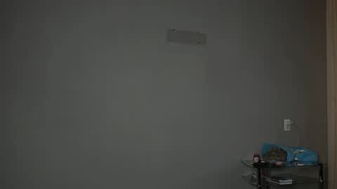 Snapshot of olivia_oliv chatting on 11-24-25, 01:33 Olivia online show from 11-24-25, 01:33