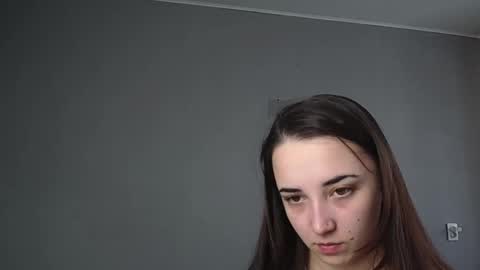 Olivia online show from 03-15-26, 09:37