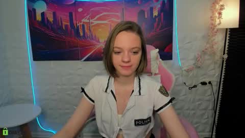 Snapshot of olivia_riesz chatting on 11-28-25, 01:19 Olivia online show from 11-28-25, 01:19