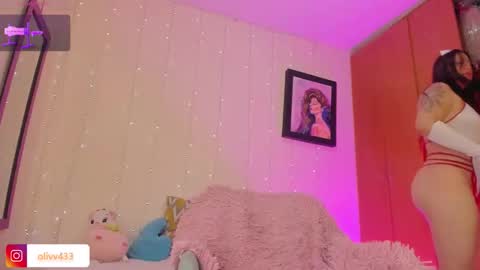 olivia_s19 online show from 03-14-26, 04:18