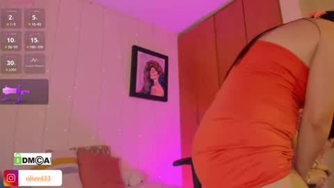 olivia_s19 online show from 07-05-26, 04:41
