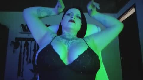   online show from 11-13-25, 01:21