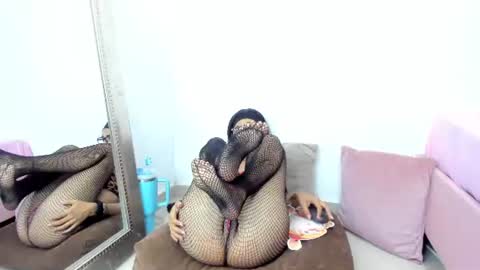 Snapshot of olivia_stevens_ chatting on 06-11-26, 08:18 Olivia online show from 06-11-26, 08:18