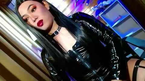 Miss OLIVIA online show from 04-21-26, 06:09