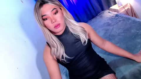 Miss OLIVIA online show from 07-11-26, 08:06