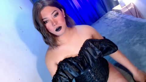 Miss OLIVIA online show from 07-23-26, 02:31