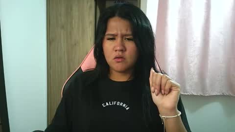 Olivia online show from 11-04-25, 12:26