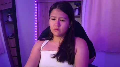 Olivia online show from 04-18-26, 12:09