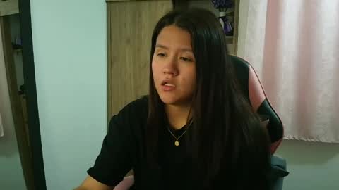 Snapshot of olivia_watson_ chatting on 05-11-26, 02:45 Olivia online show from 05-11-26, 02:45