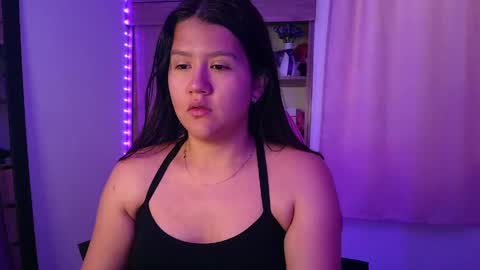 Snapshot of olivia_watson_ chatting on 05-27-26, 12:13 Olivia online show from 05-27-26, 12:13