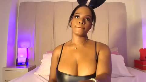 My name is olivia but can you call me Oli online show from 10-15-25, 06:52