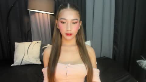 lia online show from 01-21-25, 07:04