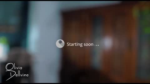 Snapshot of oliviadellvine chatting on 12-12-24, 01:21 Olivia online show from 12-12-24, 01:21