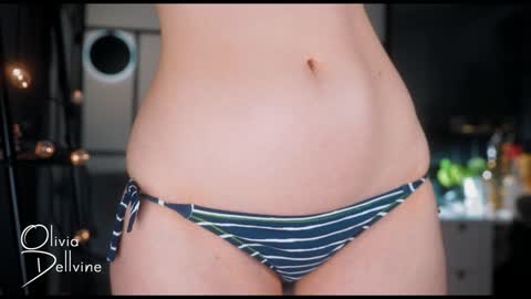 Snapshot of oliviadellvine chatting on 01-04-25, 03:40 Olivia online show from 01-04-25, 03:40