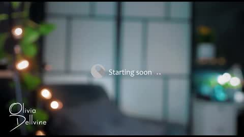 Snapshot of oliviadellvine chatting on 01-12-25, 01:32 Olivia online show from 01-12-25, 01:32