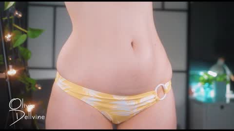 Snapshot of oliviadellvine chatting on 02-02-25, 01:34 Olivia online show from 02-02-25, 01:34