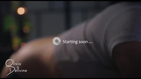 Snapshot of oliviadellvine chatting on 10-01-25, 01:33 Olivia online show from 10-01-25, 01:33