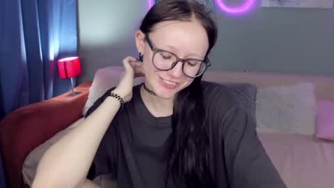 Snapshot of oliviagorgeous chatting on 06-04-26, 12:11 OliviaGorgeous online show from 06-04-26, 12:11