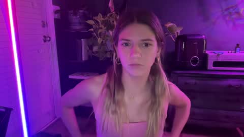 Olivia online show from 01-07-25, 10:22