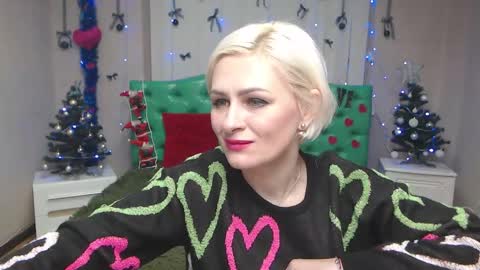 OliviaHorst online show from 12-17-25, 06:19