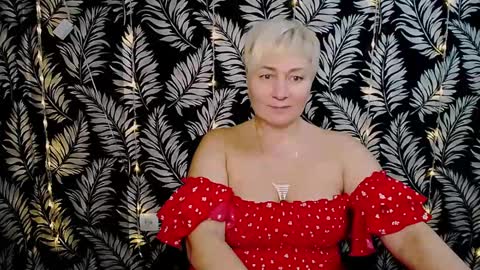 Snapshot of oliviaoskar_ chatting on 12-27-24, 02:54 Kelly online show from 12-27-24, 02:54