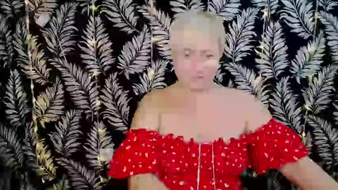 Snapshot of oliviaoskar_ chatting on 12-29-24, 03:03 Kelly online show from 12-29-24, 03:03