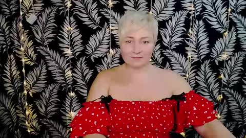 Snapshot of oliviaoskar_ chatting on 01-10-25, 12:36 Kelly online show from 01-10-25, 12:36