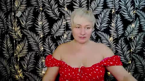 Snapshot of oliviaoskar_ chatting on 01-30-25, 11:33 Kelly online show from 01-30-25, 11:33