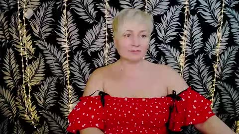 Snapshot of oliviaoskar_ chatting on 02-02-25, 03:28 Kelly online show from 02-02-25, 03:28