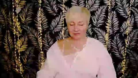 Snapshot of oliviaoskar_ chatting on 02-06-25, 03:09 Kelly online show from 02-06-25, 03:09