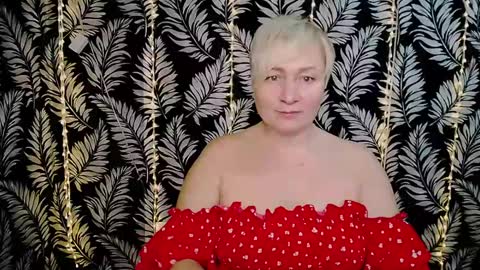 Snapshot of oliviaoskar_ chatting on 02-21-25, 03:21 Kelly online show from 02-21-25, 03:21