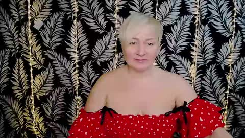 Snapshot of oliviaoskar_ chatting on 02-23-25, 12:27 Kelly online show from 02-23-25, 12:27