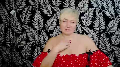 Snapshot of oliviaoskar_ chatting on 02-27-25, 12:34 Kelly online show from 02-27-25, 12:34