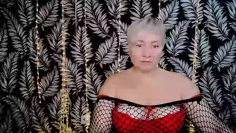 Snapshot of oliviaoskar_ chatting on 09-21-25, 11:23 Kelly online show from 09-21-25, 11:23