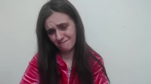 Snapshot of oliviasager chatting on 12-18-24, 09:29 Mistress Olivia online show from 12-18-24, 09:29