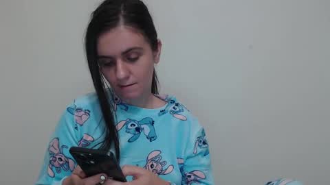 Snapshot of oliviasager chatting on 12-31-24, 11:17 Mistress Olivia online show from 12-31-24, 11:17