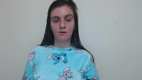 Snapshot of oliviasager chatting on 01-01-25, 07:10 Mistress Olivia online show from 01-01-25, 07:10
