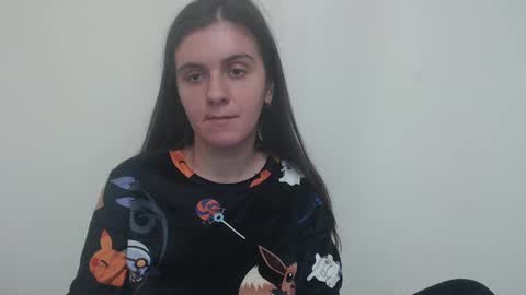 Snapshot of oliviasager chatting on 01-12-25, 01:00 Mistress Olivia online show from 01-12-25, 01:00