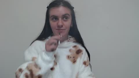 Snapshot of oliviasager chatting on 01-17-25, 08:11 Mistress Olivia online show from 01-17-25, 08:11