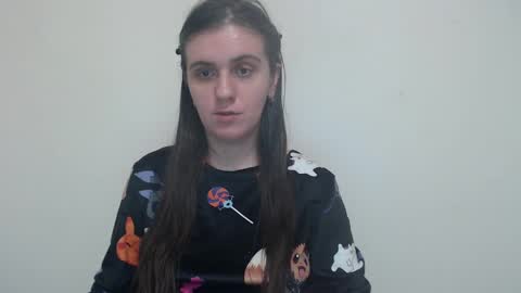 Snapshot of oliviasager chatting on 01-18-25, 05:31 Mistress Olivia online show from 01-18-25, 05:31