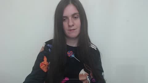 Snapshot of oliviasager chatting on 01-24-25, 08:54 Mistress Olivia online show from 01-24-25, 08:54