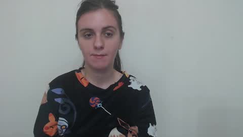 Snapshot of oliviasager chatting on 02-04-25, 02:07 Mistress Olivia online show from 02-04-25, 02:07