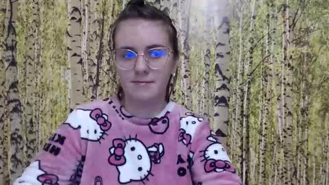 Snapshot of oliviasager chatting on 09-17-25, 10:00 Mistress Olivia online show from 09-17-25, 10:00