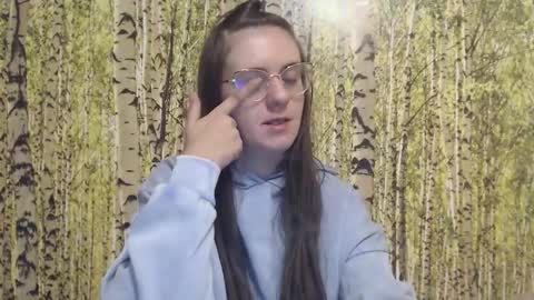 Snapshot of oliviasager chatting on 09-25-25, 07:39 Mistress Olivia online show from 09-25-25, 07:39